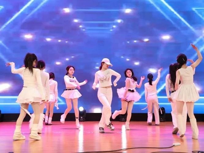 兰科开！学！啦！