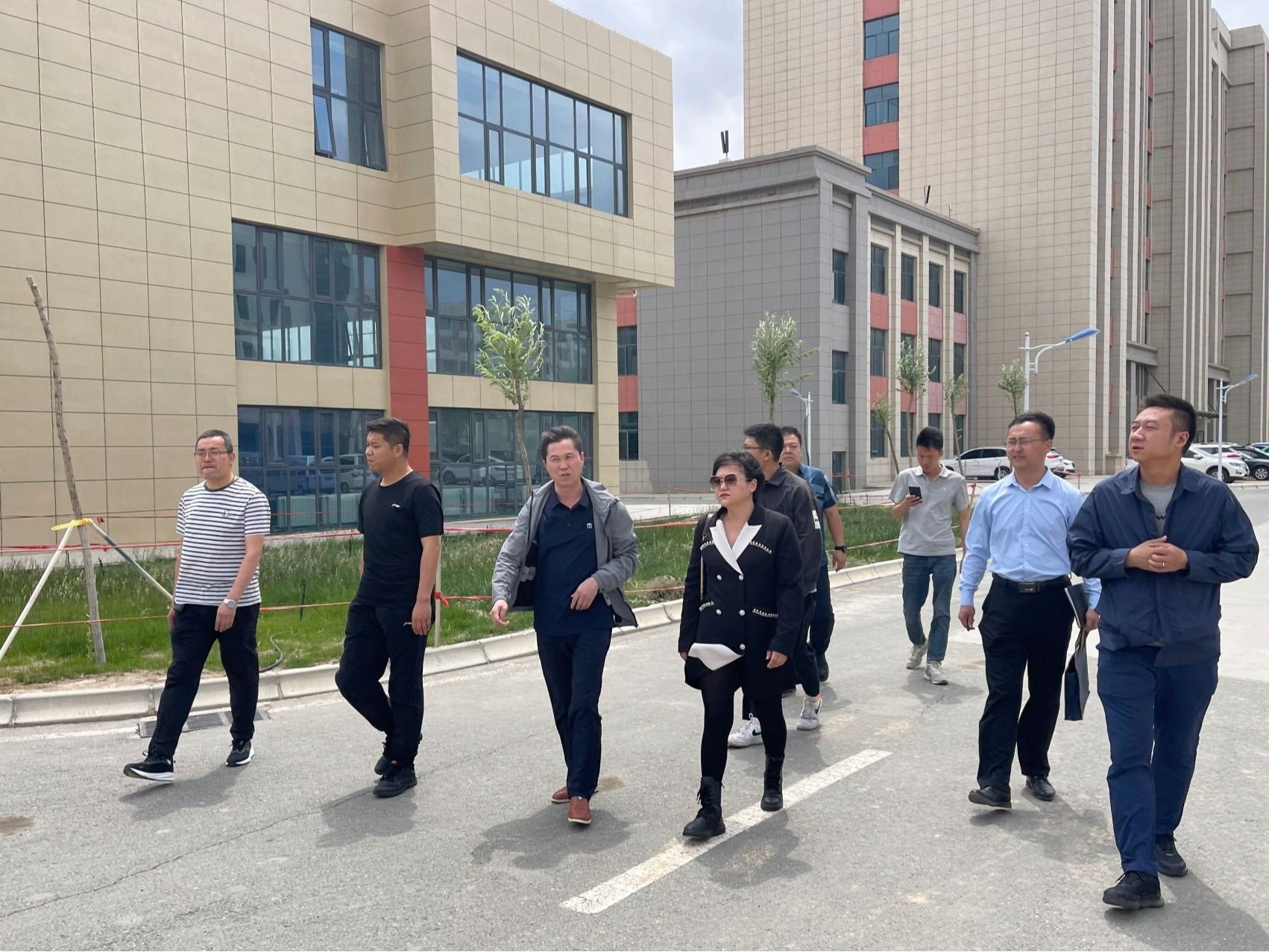 beat365英国官方网站参加兰州新区职教园区平安校园建设交叉检查工作