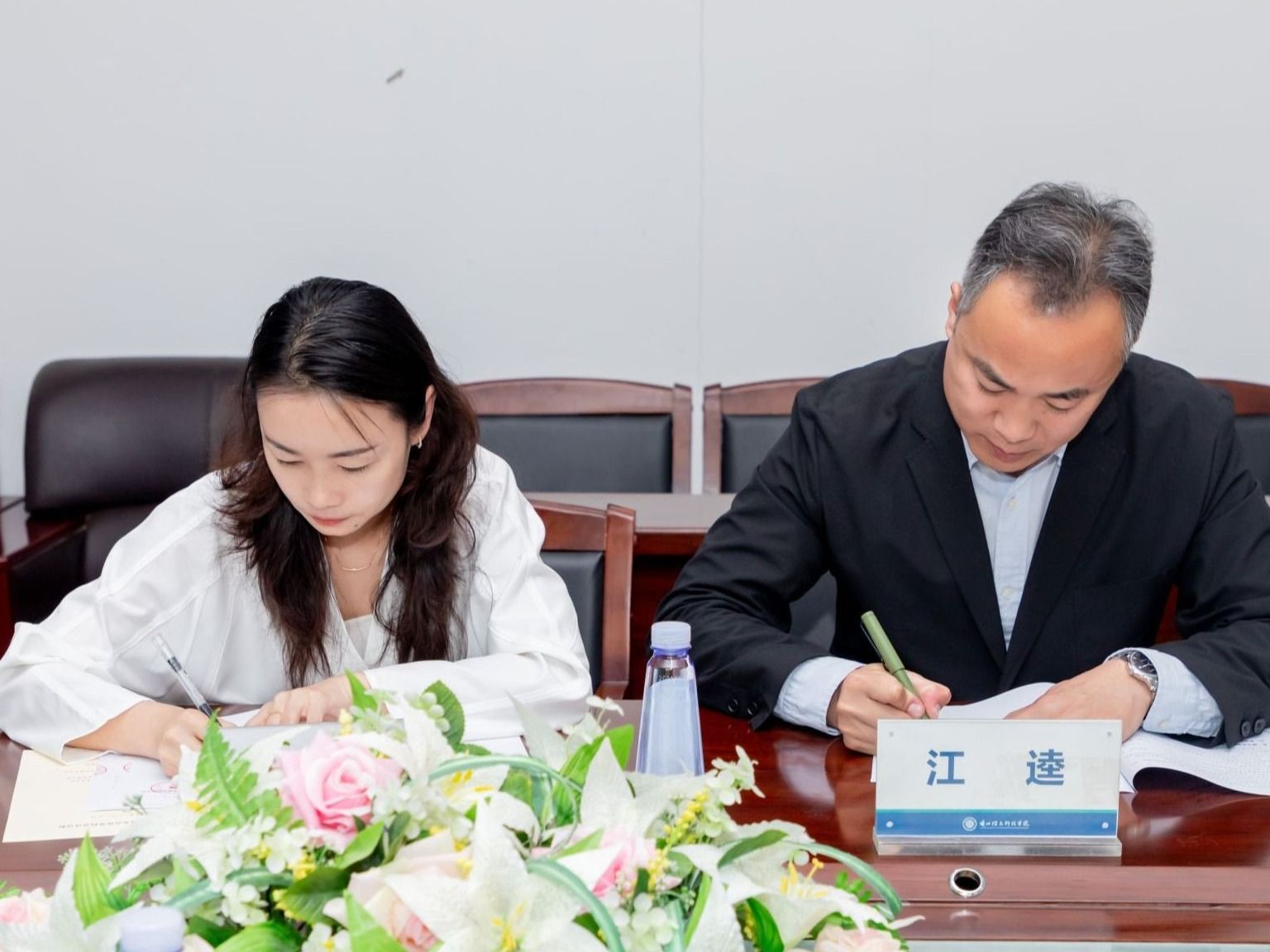 力促学生高质量就业，beat365英国官方网站在行动