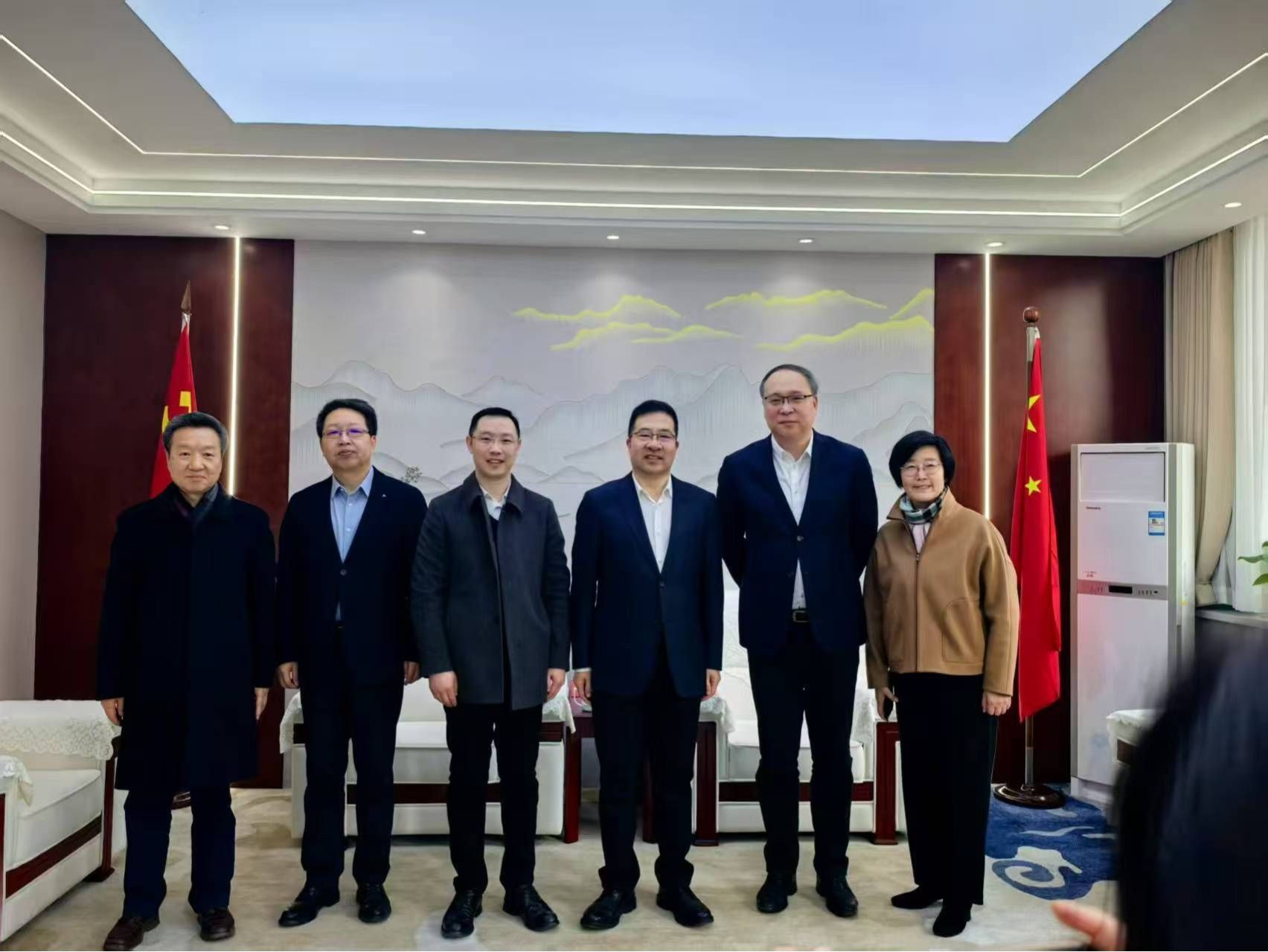 beat365英国官方网站赴兰州理工大学开展校际合作交流