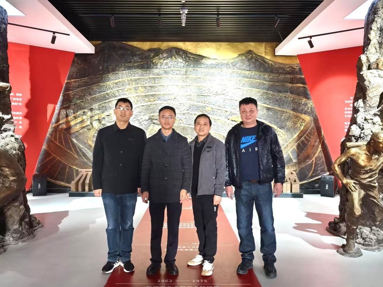 beat365英国官方网站“组团”跨省区访企拓岗促就业