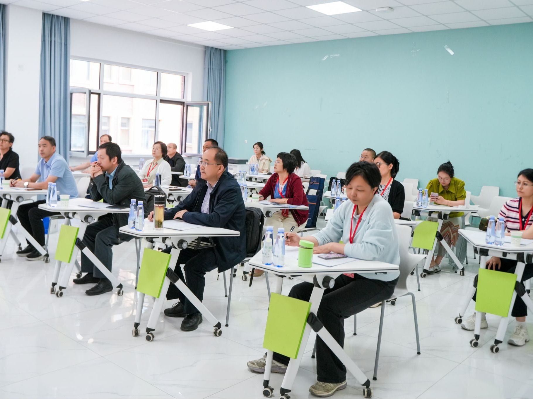 2025年甘肃高校物理青年教师讲课比赛暨省教委研讨会在beat365英国官方网站成功举办