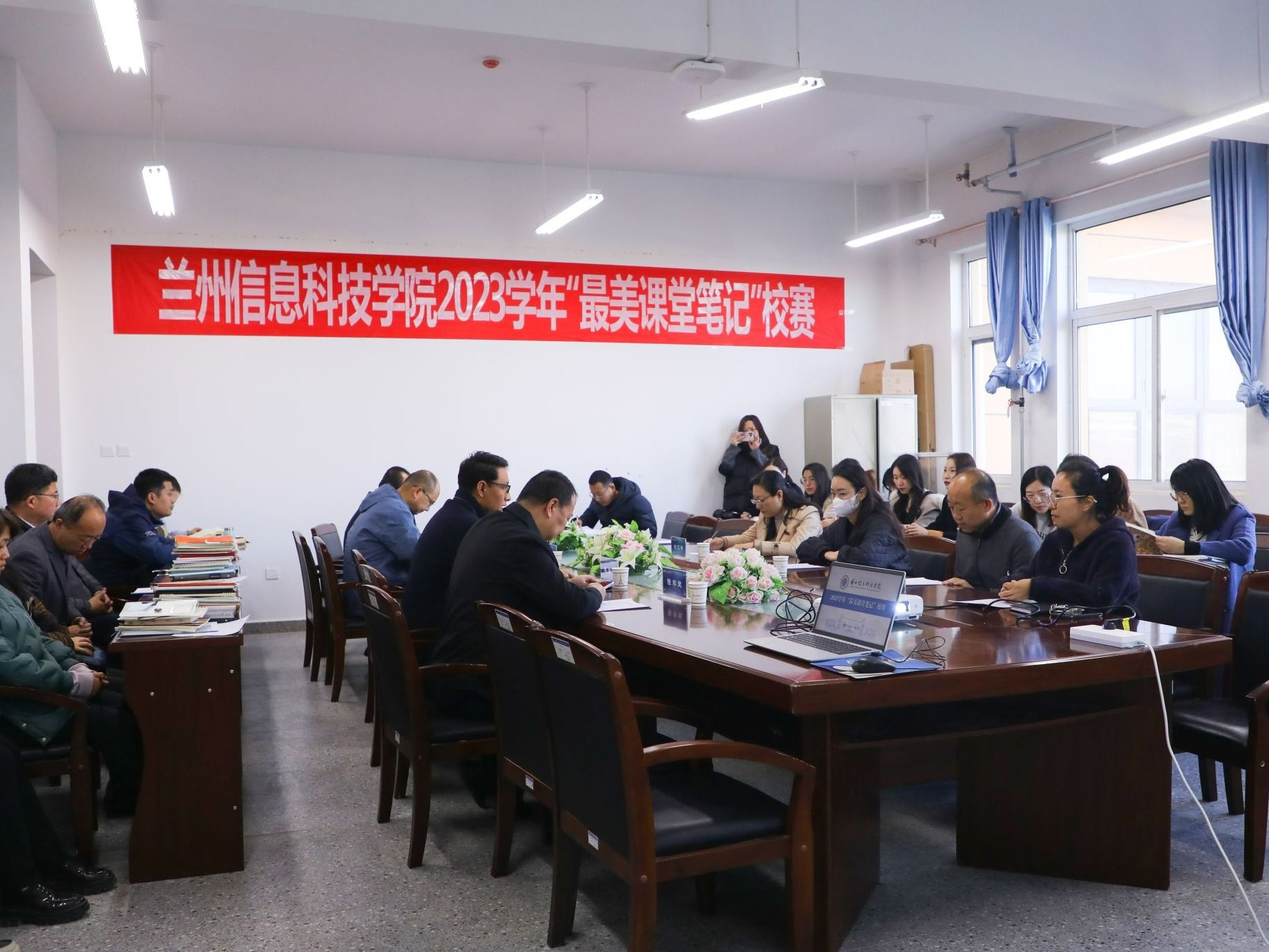 “笔尖上的精彩如此生动” beat365英国官方网站“最美课堂笔记”校赛圆满举行