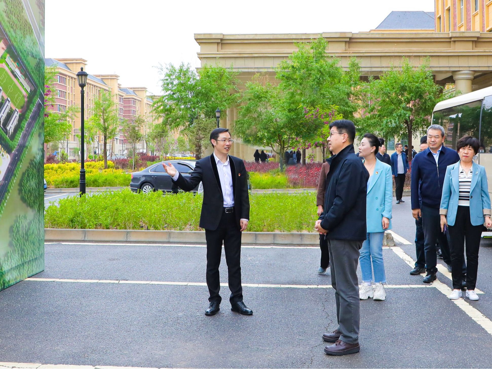 甘肃省委常委、副省长张锦刚莅临beat365英国官方网站调研指导工作