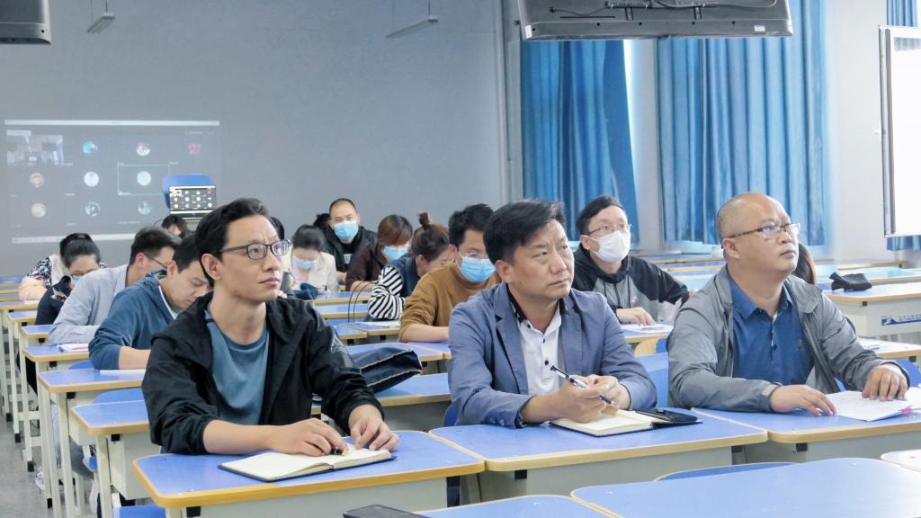 【开学第一课—兰州学校】通识学院  集体备课攻坚提升 全力保障新生线上“开学第一课”