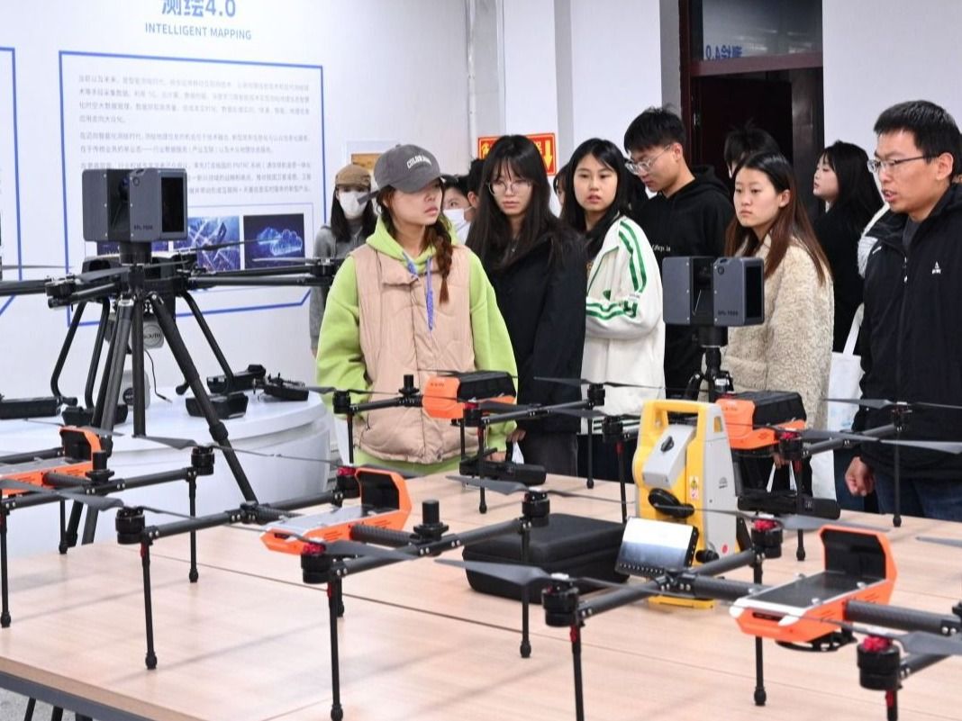 beat365英国官方网站举行专升本校园开放日